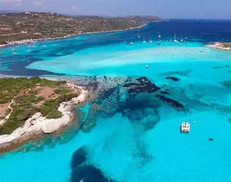 Les plus belles destinations en Corse du Sud et Sardaigne du Nord en catamaran